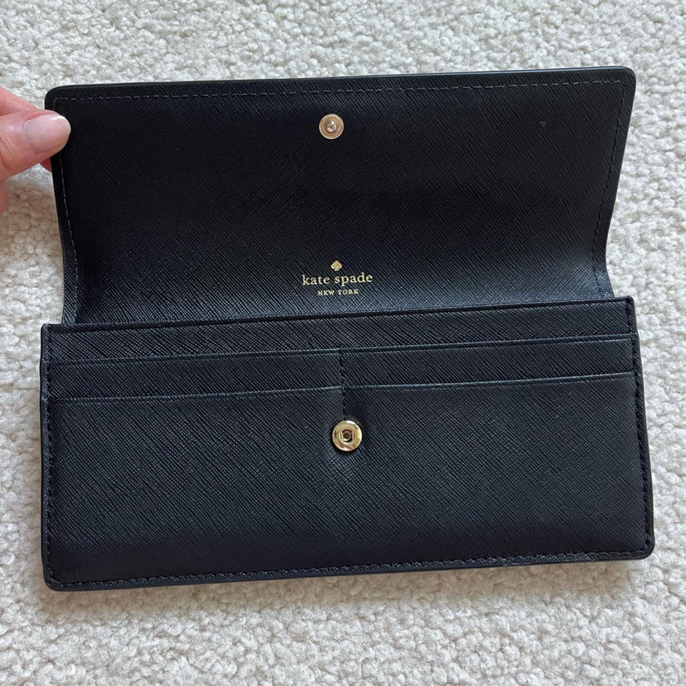 Kate Spade Wallet - Picture 2 of 4